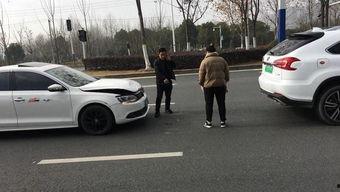 国产汽车碾压事件视频