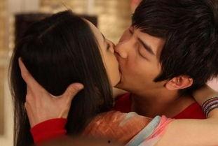 吻戏吃醋国产最新视频,吻戏吃醋桥段，引发网友热议